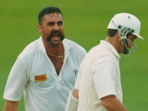 21 All Time Classic Cricket Sledging incidents - YouTube