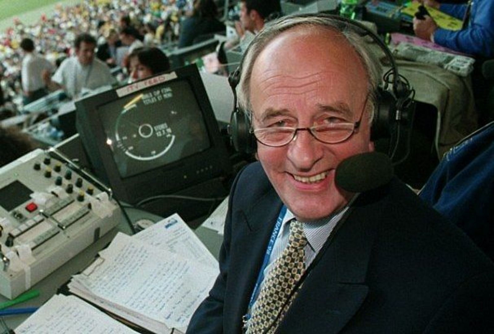 10 best football commentators of all time