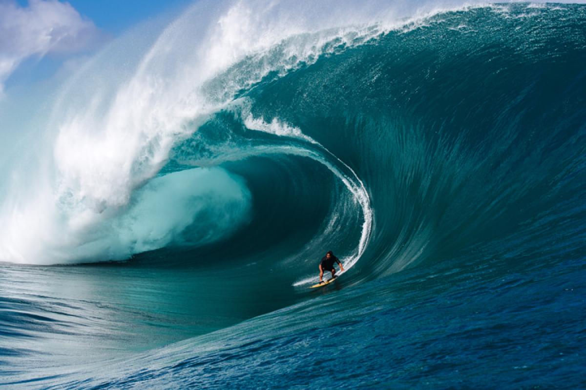 The 15 biggest waves ever surfed